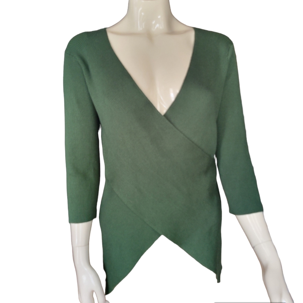 size XL green top